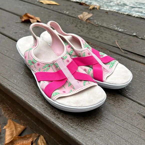 Easy Spirit women’s pink neoprene water shoes size 10 - Picture 1 of 7